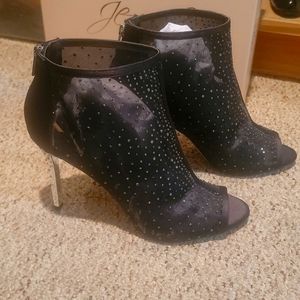 BADGLEY  MISCHKA  jewel boots size 10, new never worn